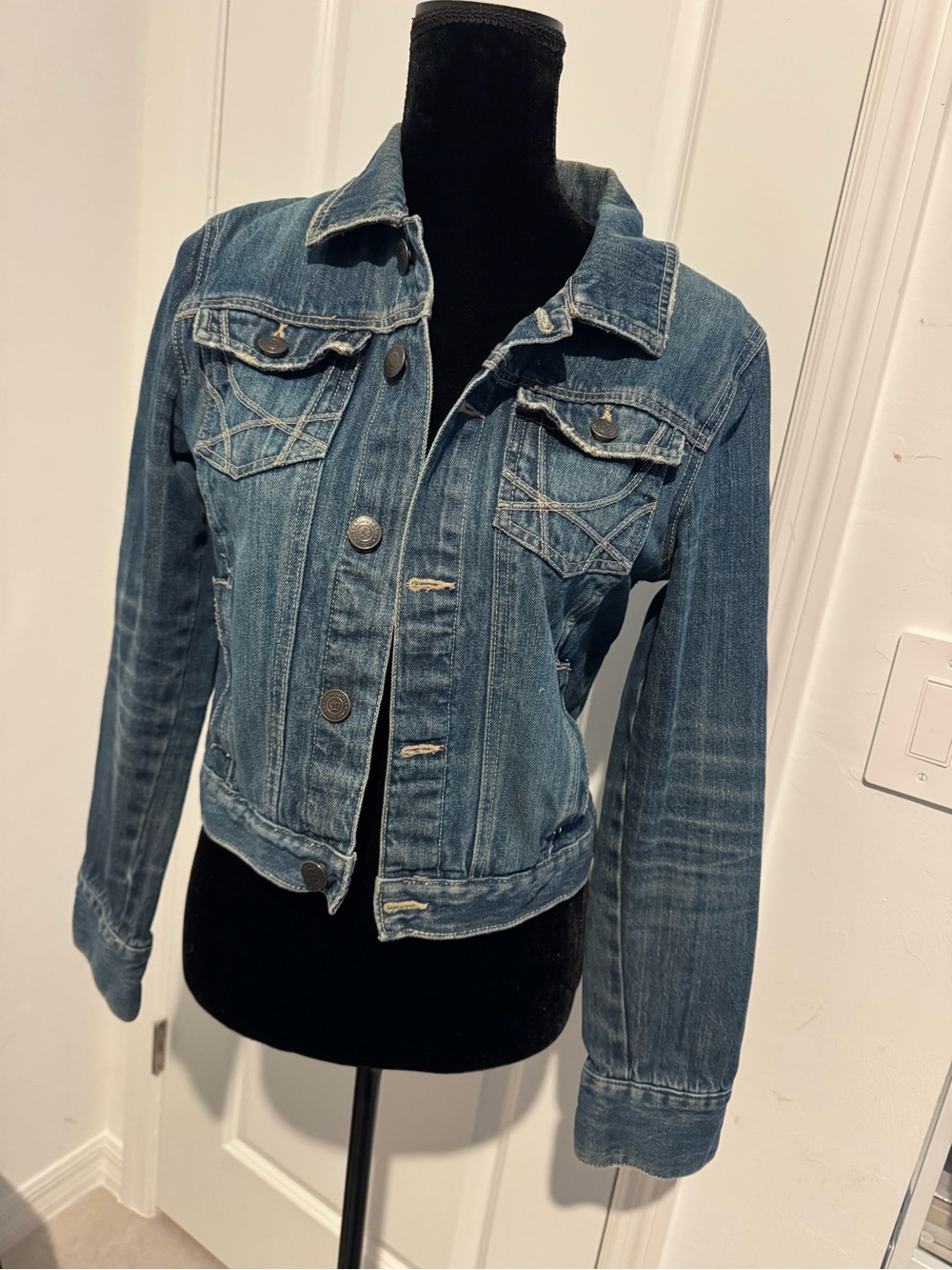 Aeropostale Women's Medium Blue Denim Jacket